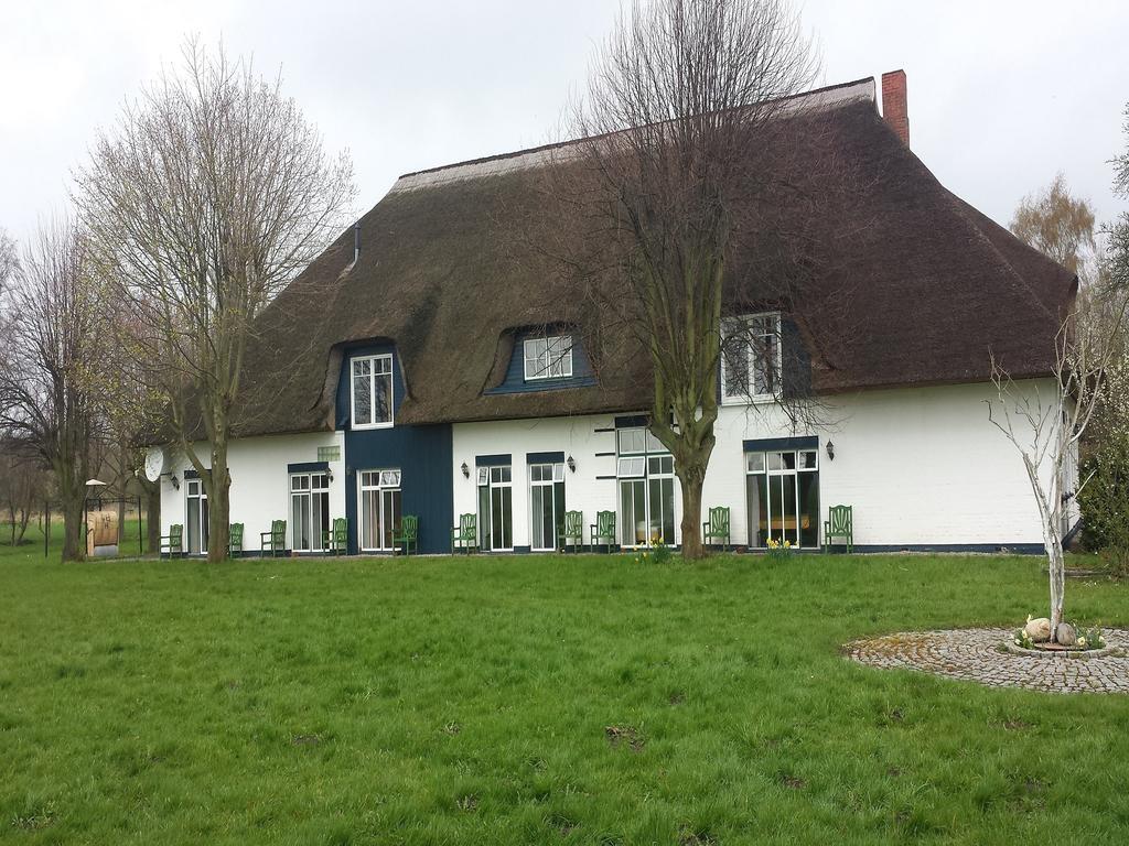 Landhotel Teichwiesenhof Oldenburg in Holstein Exterior foto
